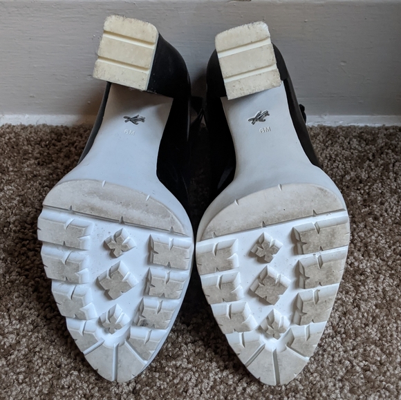 Ankle Strap Platform Booties/Pumps - Picture 4 of 10